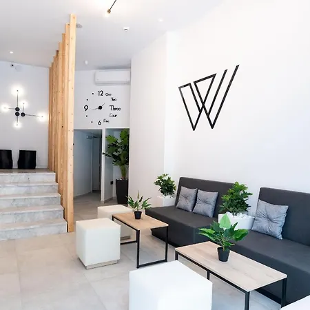 White 9 2* Thessaloniki