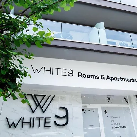 White 9 Frühstückspension 2*